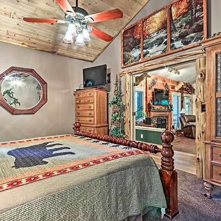 Eclectic Cabin With Hot Tub 1 Mi To Ober Gatlinburg Esterno foto