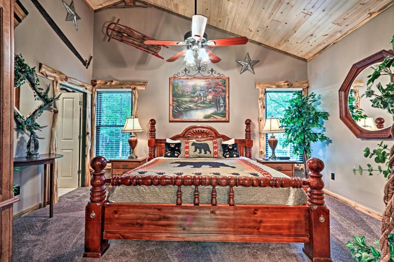 Eclectic Cabin With Hot Tub 1 Mi To Ober Gatlinburg Esterno foto