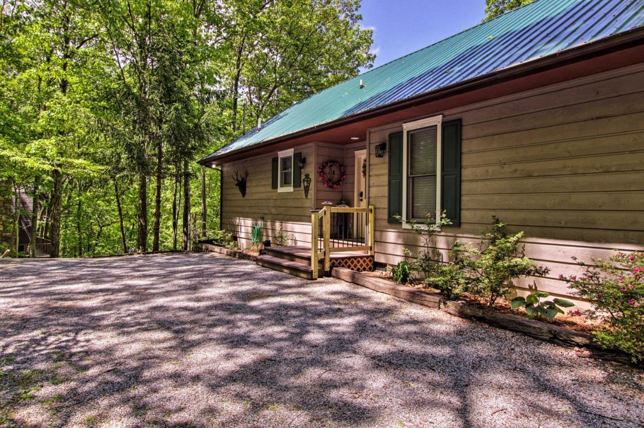 Eclectic Cabin With Hot Tub 1 Mi To Ober Gatlinburg Esterno foto
